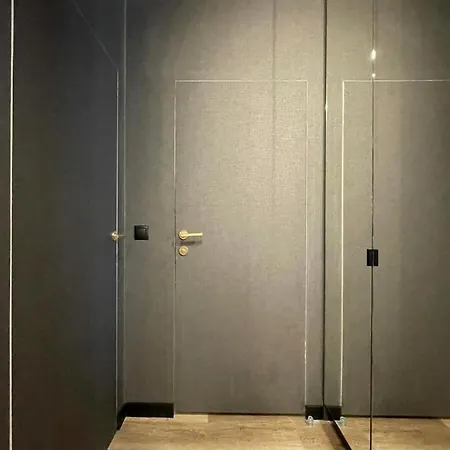 Daire Rocco Z Ogrodkiem Nad Morzem *